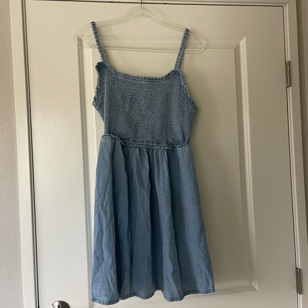 American Eagle Outfitters Light Blue Casual Dress